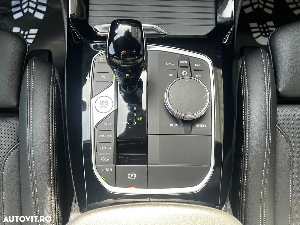 BMW X4 xDrive20i AT MHEV - 12