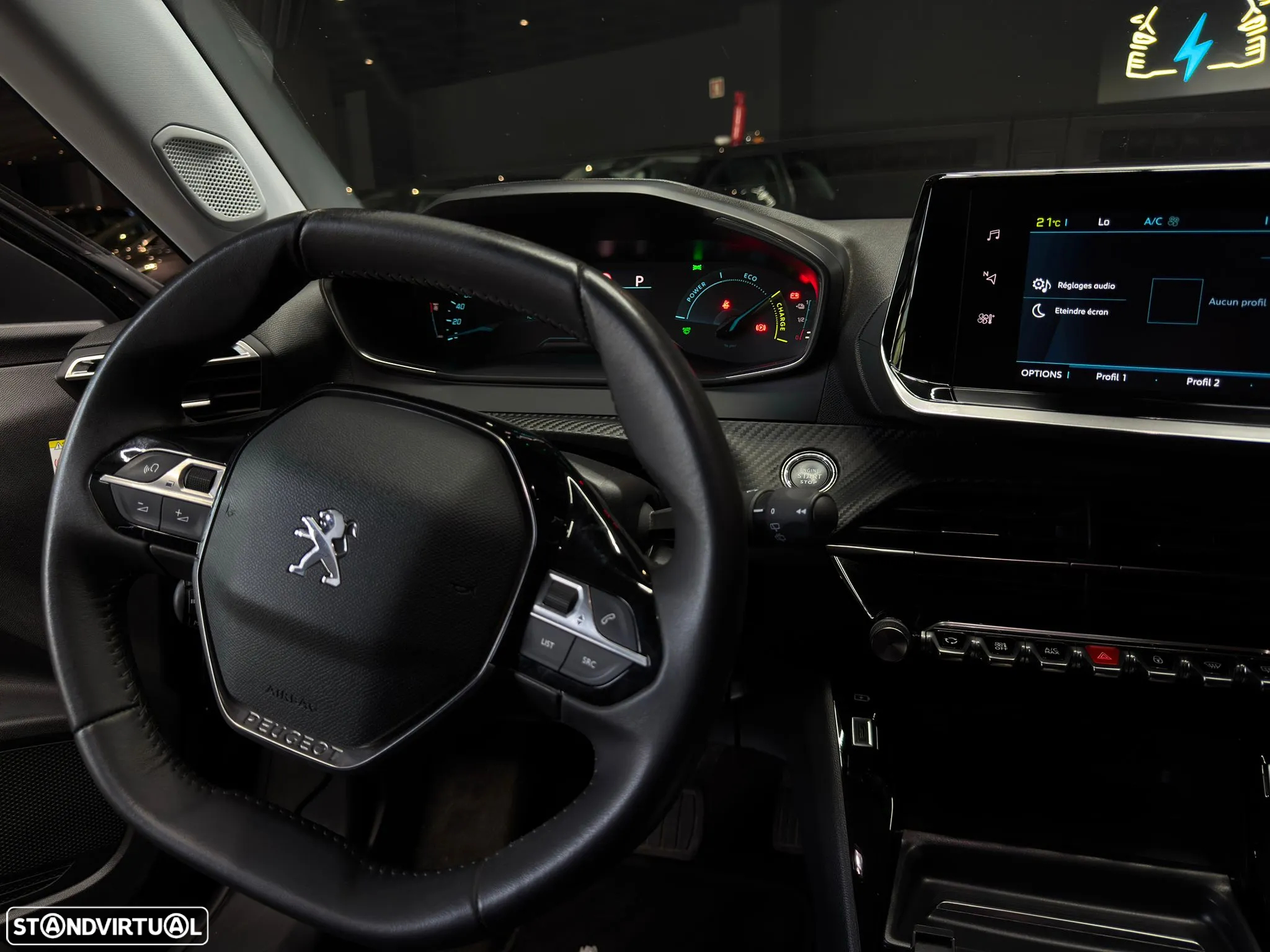 Peugeot e-2008 50 kWh Allure Pack - 19