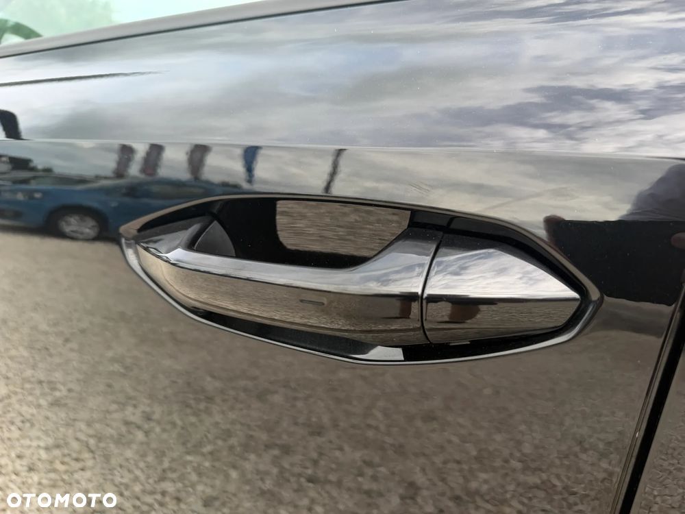 Audi A3 Sportback 40 TDI quattro S tronic S line - 37