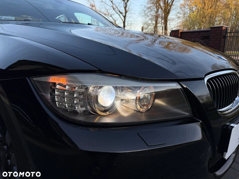 BMW Seria 3 320d xDrive DPF - 6