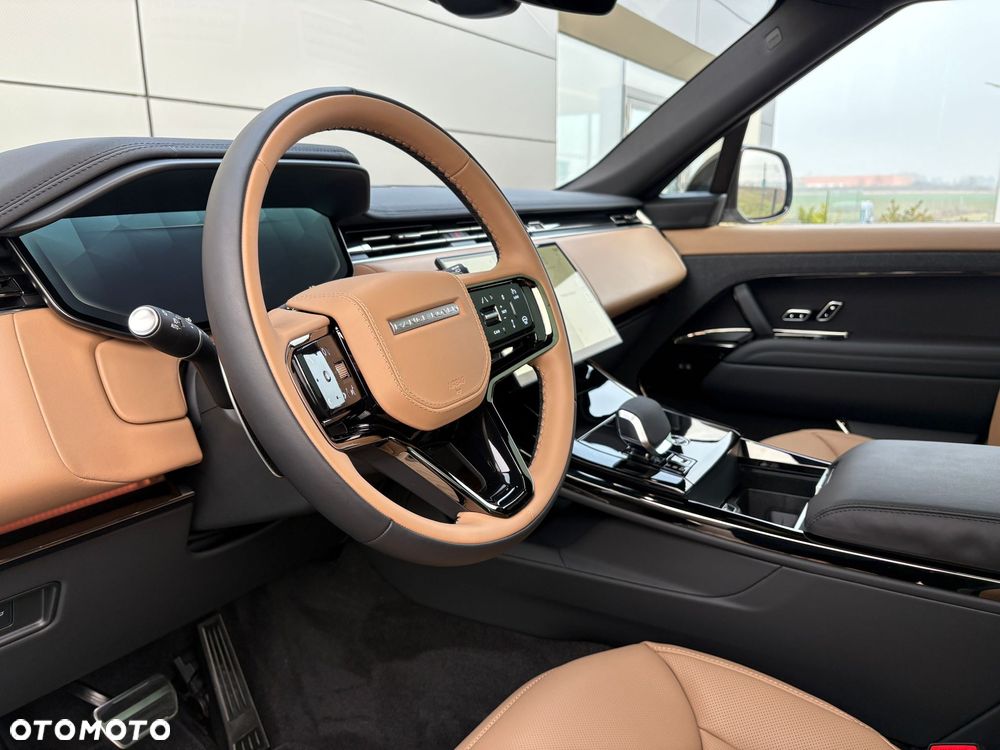 Land Rover Range Rover Sport - 11