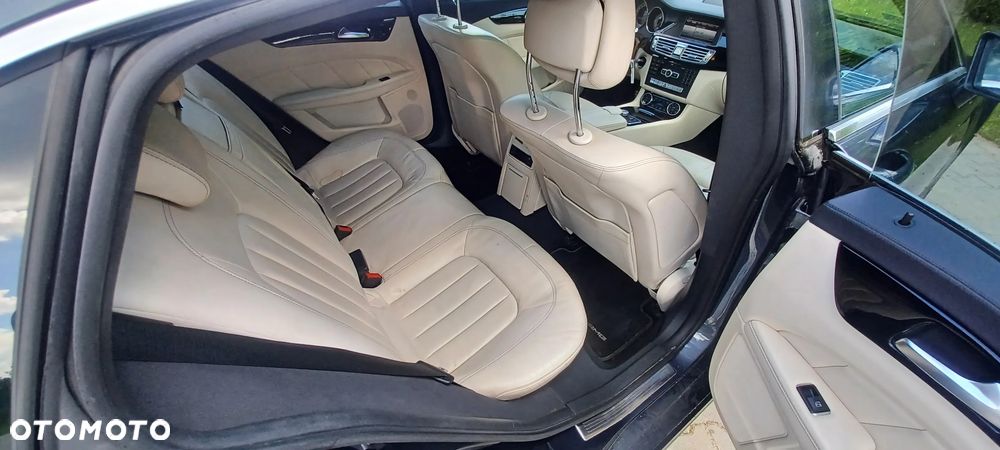 Mercedes-Benz CLS 350 CDI DPF BlueEFFICIENCY 7G-T - 20