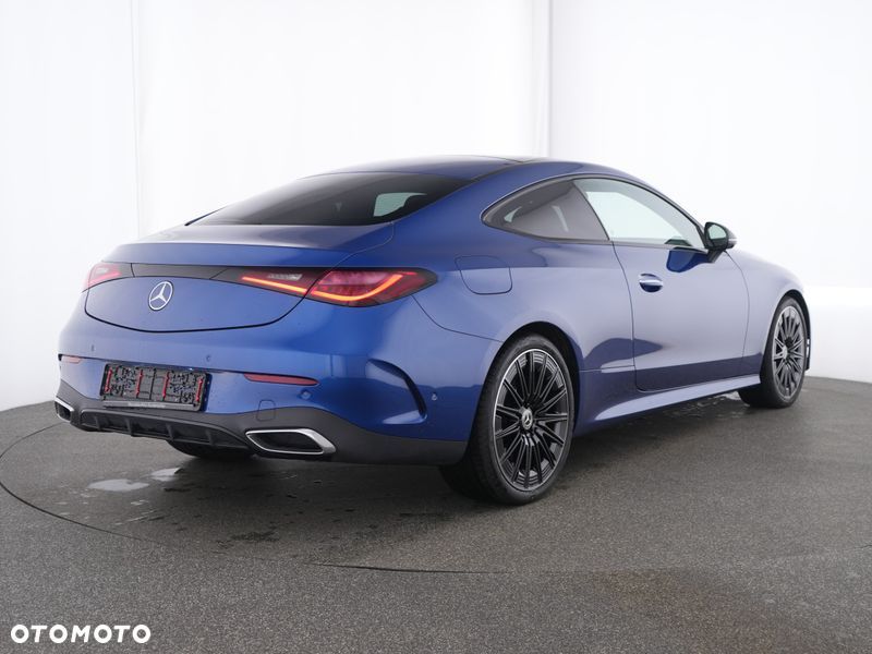 Mercedes-Benz CLE 300 4Matic 9G-TRONIC Edition AMG Line - 5