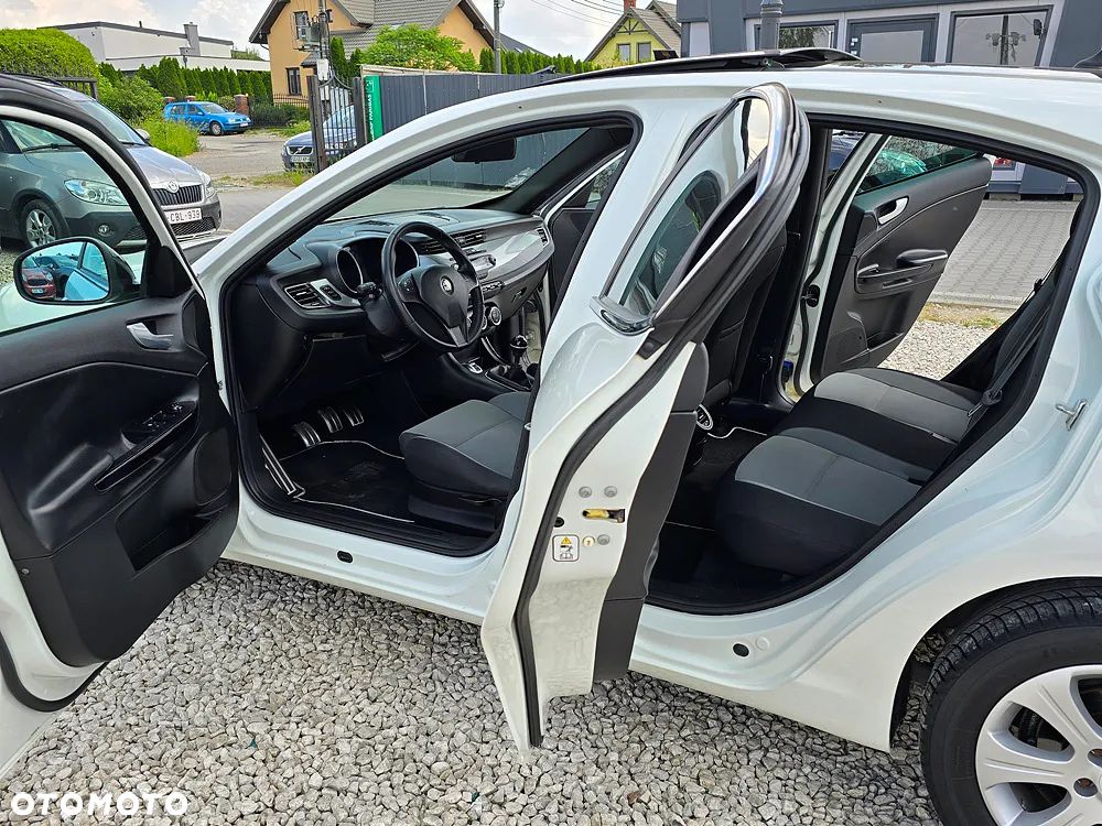 Alfa Romeo Giulietta 1.6 JTDM Distinctive - 14
