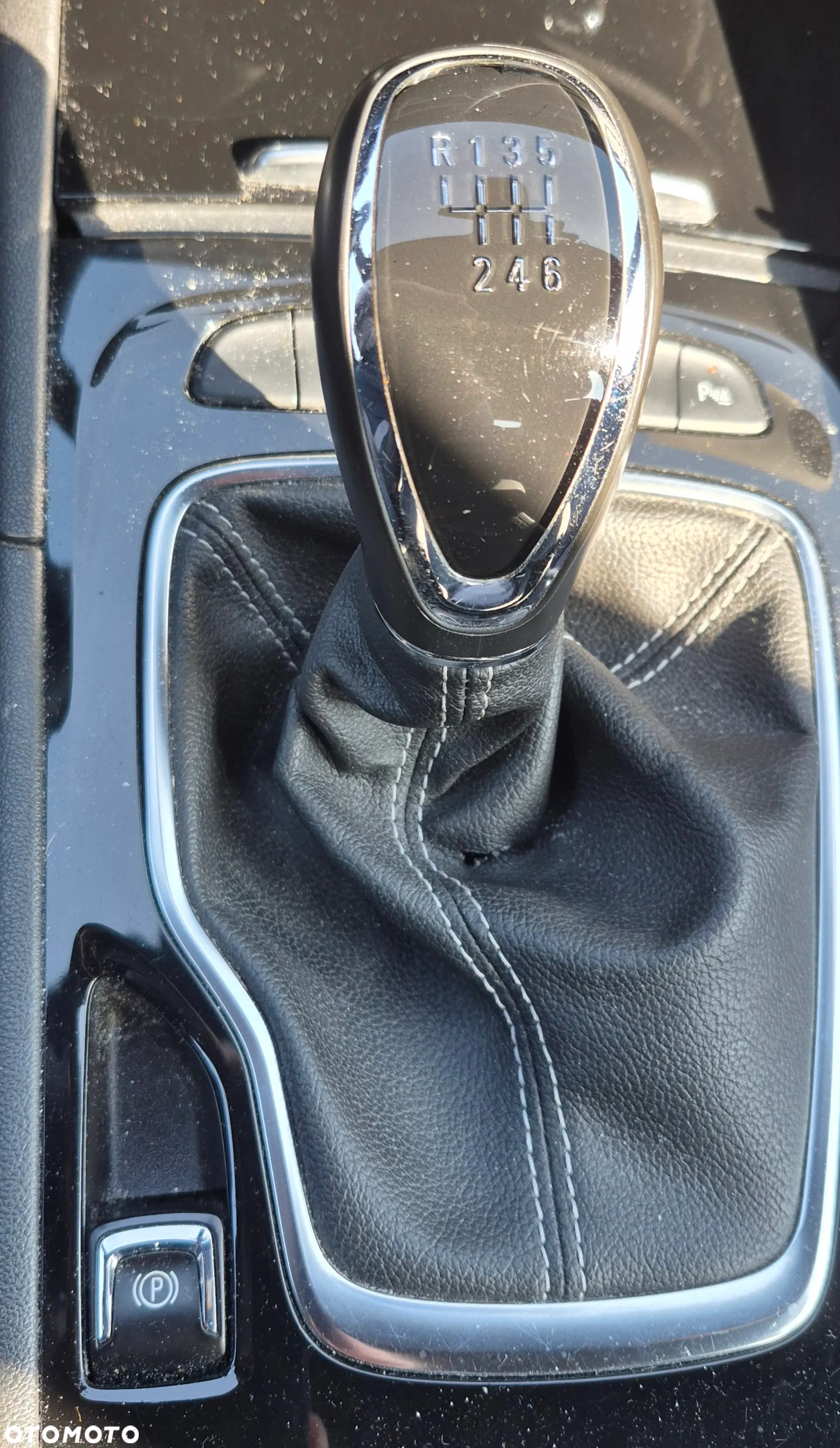 Opel Insignia - 11