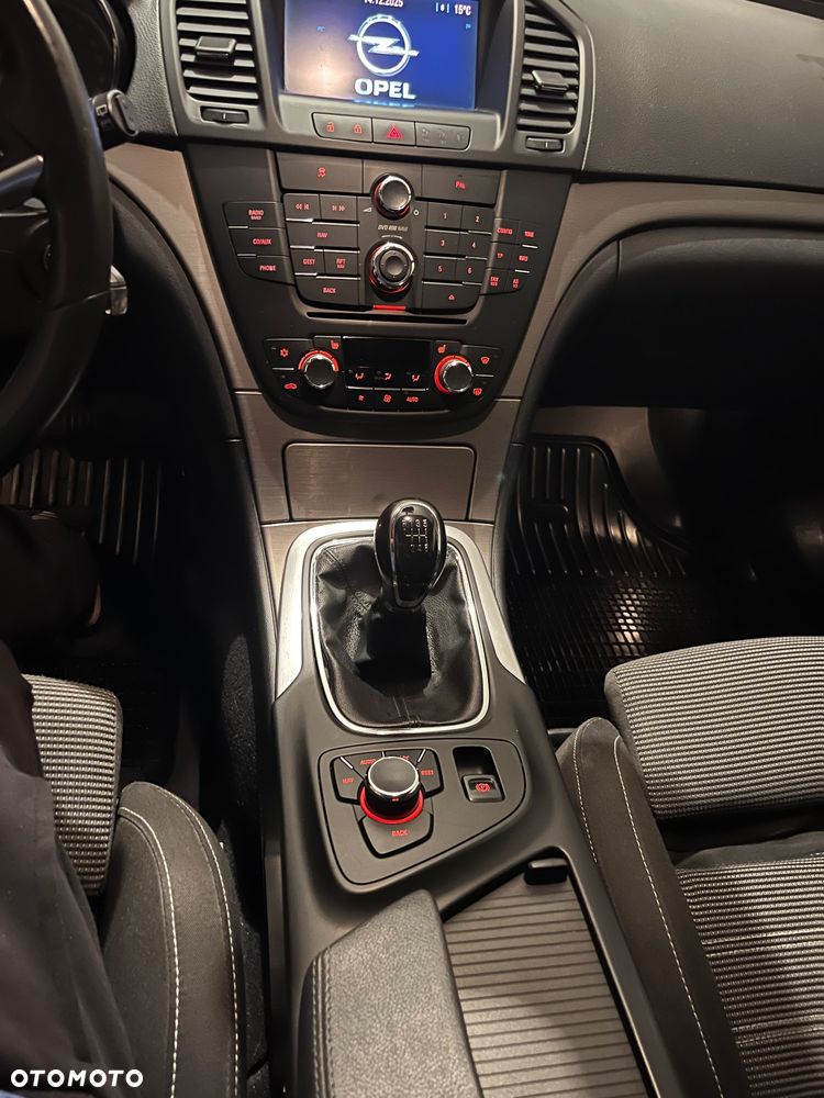 Opel Insignia 2.0 CDTI ecoFLEX Business Cosmo - 11