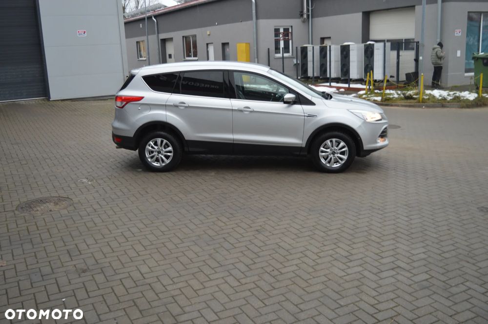 Ford Kuga 2.0 TDCi 4x4 Titanium - 11