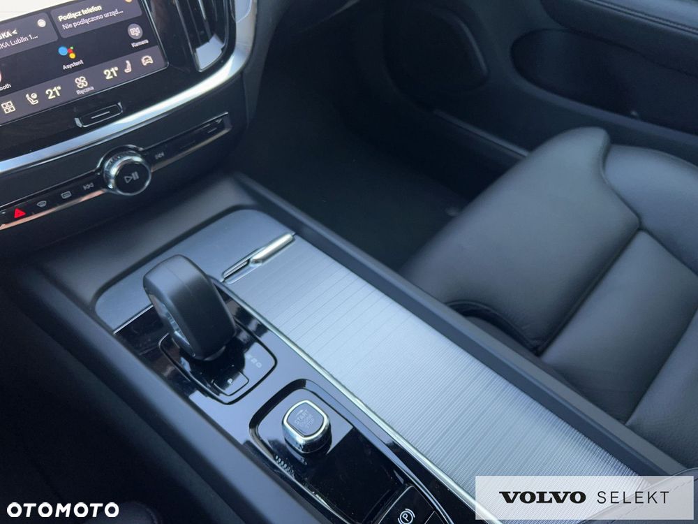 Volvo V60 B4 B Plus Dark - 17