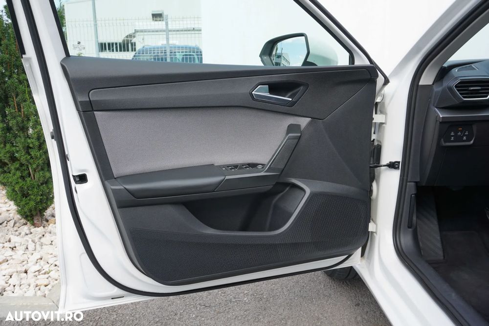 Seat Leon ST 2.0 TDI DSG7 Style - 21