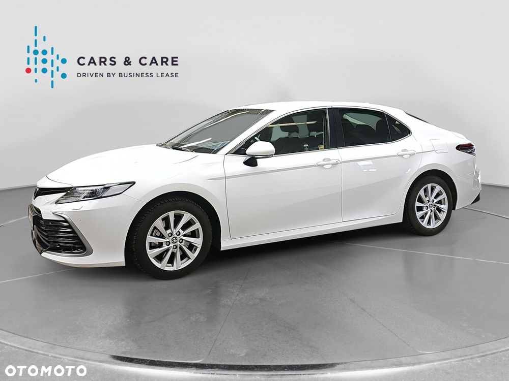 Toyota Camry 2.5 Hybrid Comfort CVT - 28