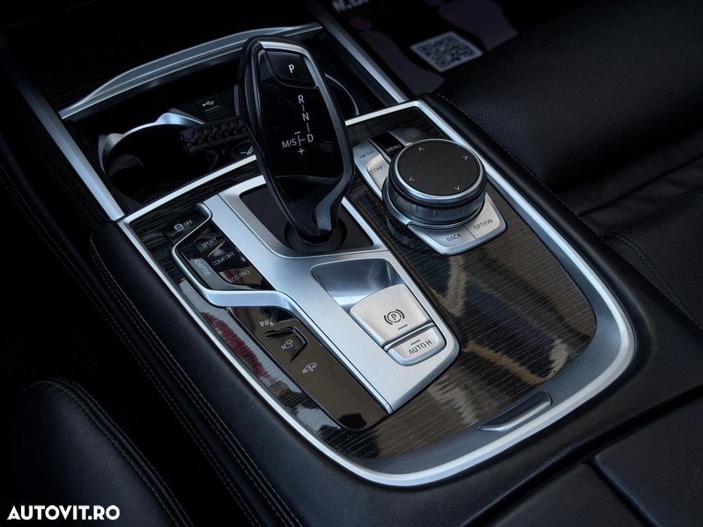 BMW Seria 7 - 26