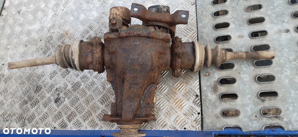 Dyferencjał Dyfer Most tył TOYOTA RAV 4(2000-2005) 2.0 D4D