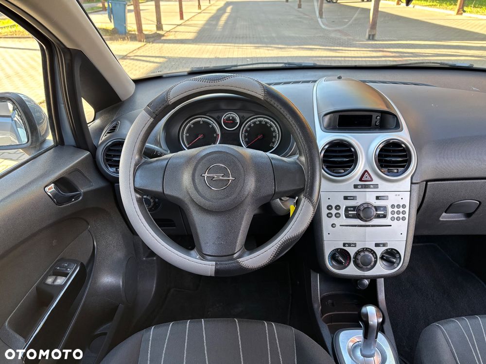 Opel Corsa 1.3 CDTI DPF Cosmo - 24