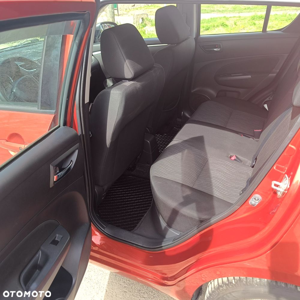 Suzuki Swift - 15