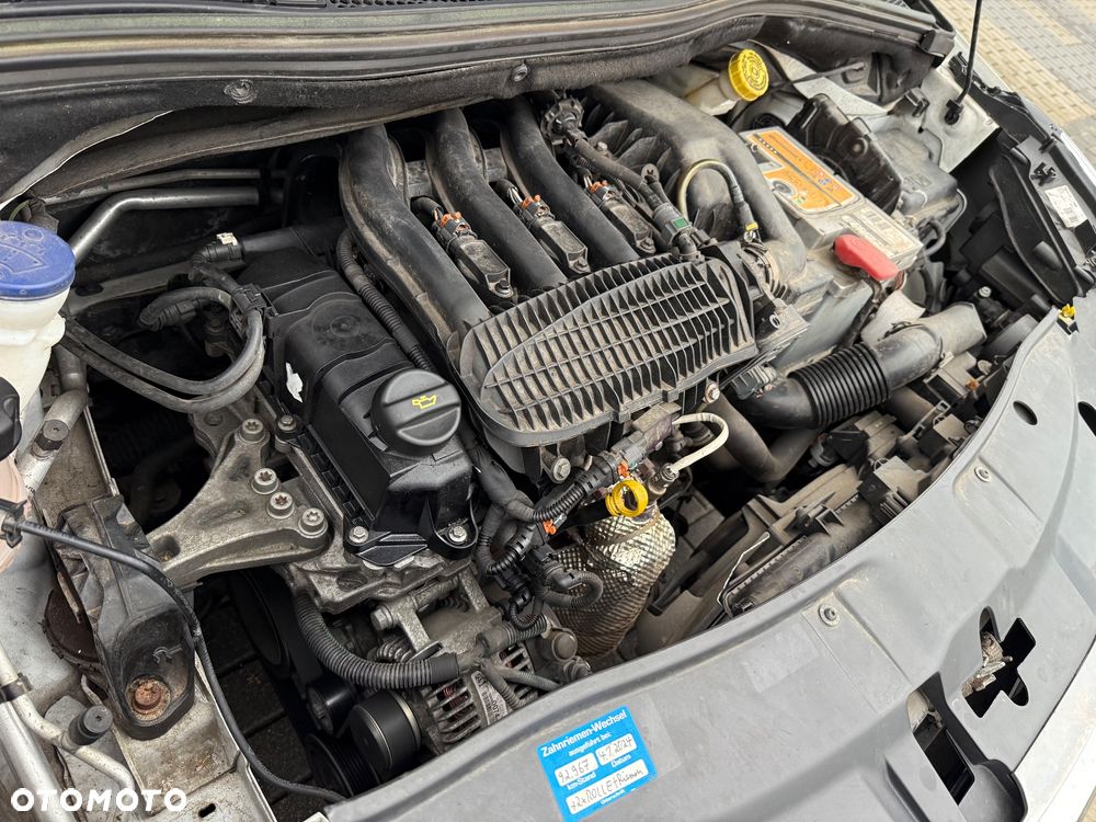 Peugeot 2008 PureTech 82 Allure - 32