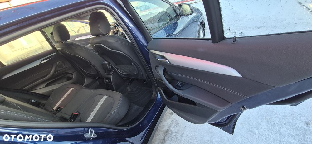 BMW X2 sDrive16d - 28