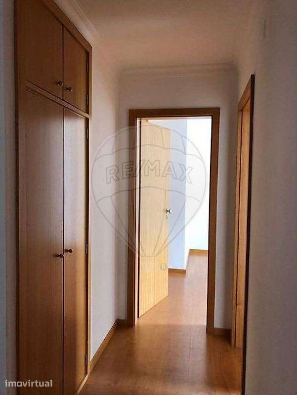 Apartamento T2 para arrendamento - Grande imagem: 4/25