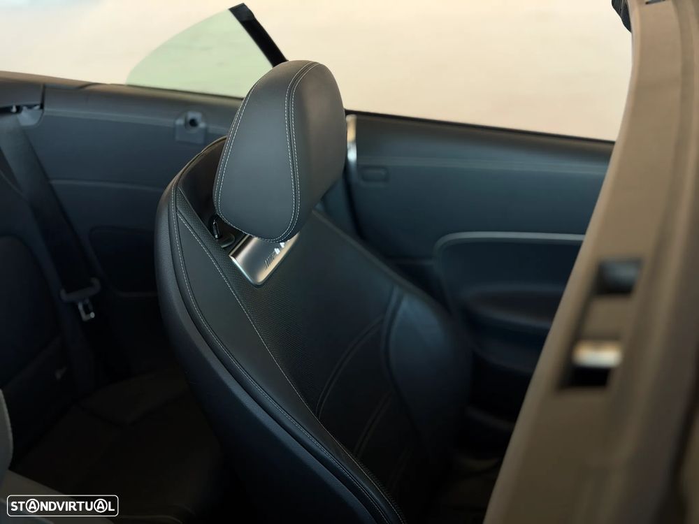 Mercedes-Benz SL 63 AMG 4Matic+ - 48