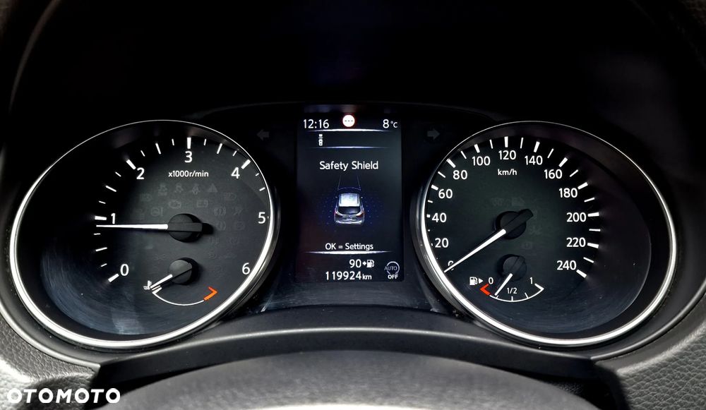 Nissan Qashqai 1.5 dCi N-Connecta - 33