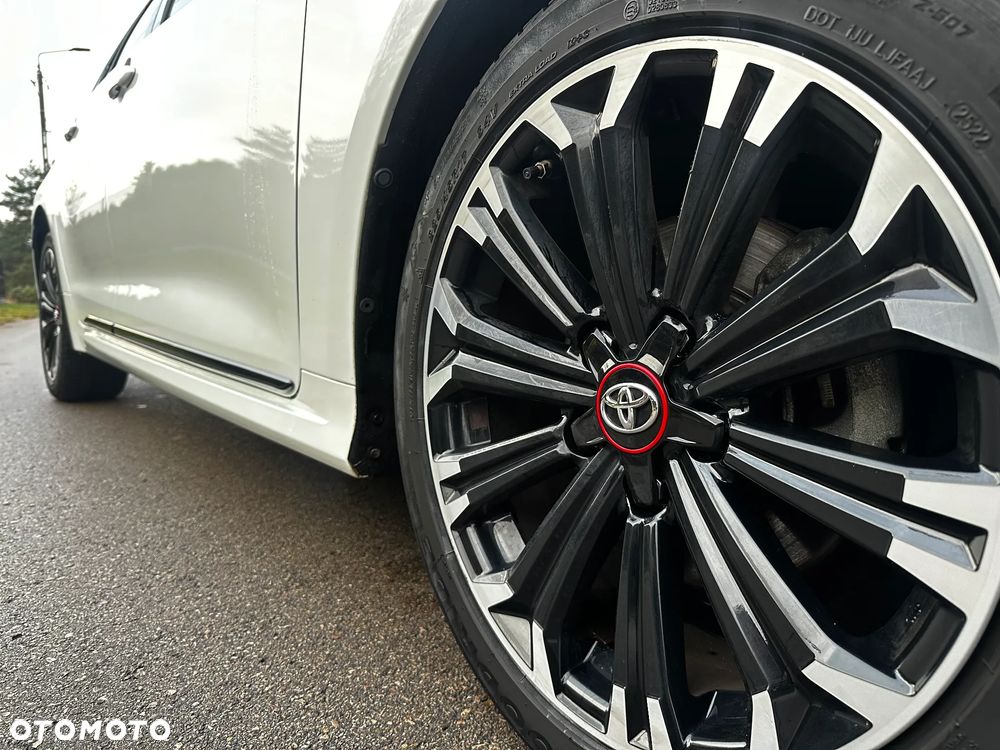 Toyota Corolla 1.8 Hybrid GPF GR Sport - 16