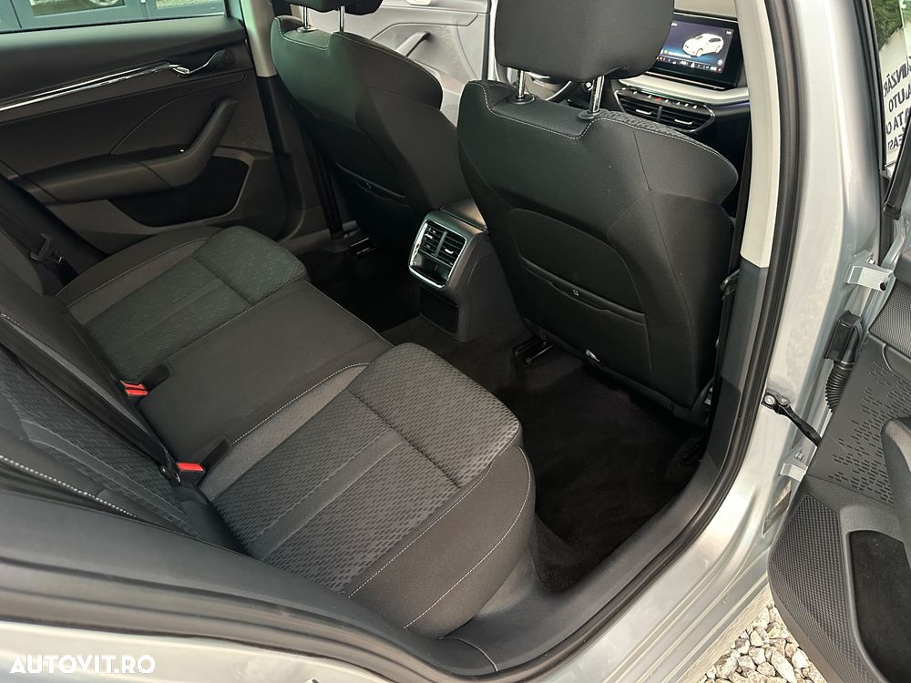 Skoda Octavia 2.0 TDI DSG Exclusive - 9