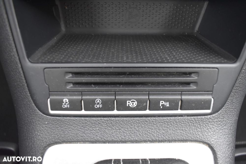 Volkswagen Tiguan 2.0 TDI 4Motion DSG BMT Sport & Style - 10