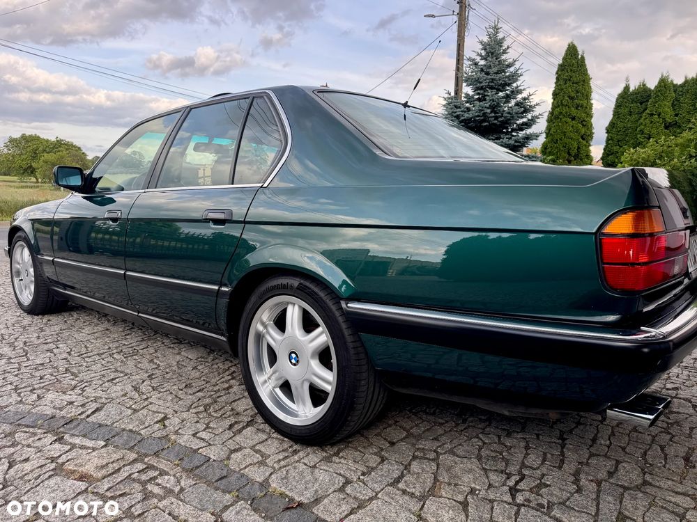 BMW Seria 7 - 10