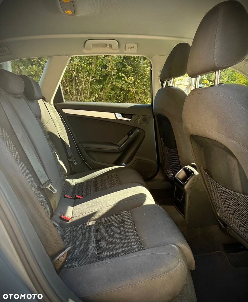 Audi A4 Avant 2.0 TDI Multitronic - 11