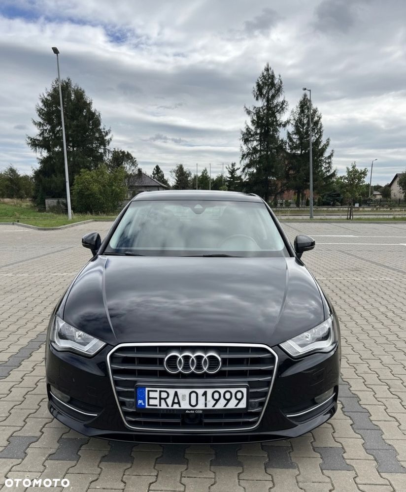 Audi A3 1.6 TDI ultra Attraction - 2