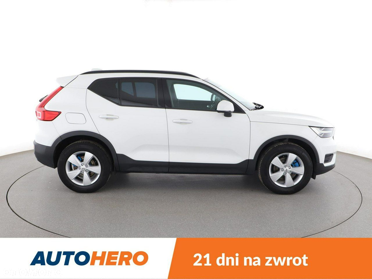 Volvo XC 40 T2 Momentum Core - 9