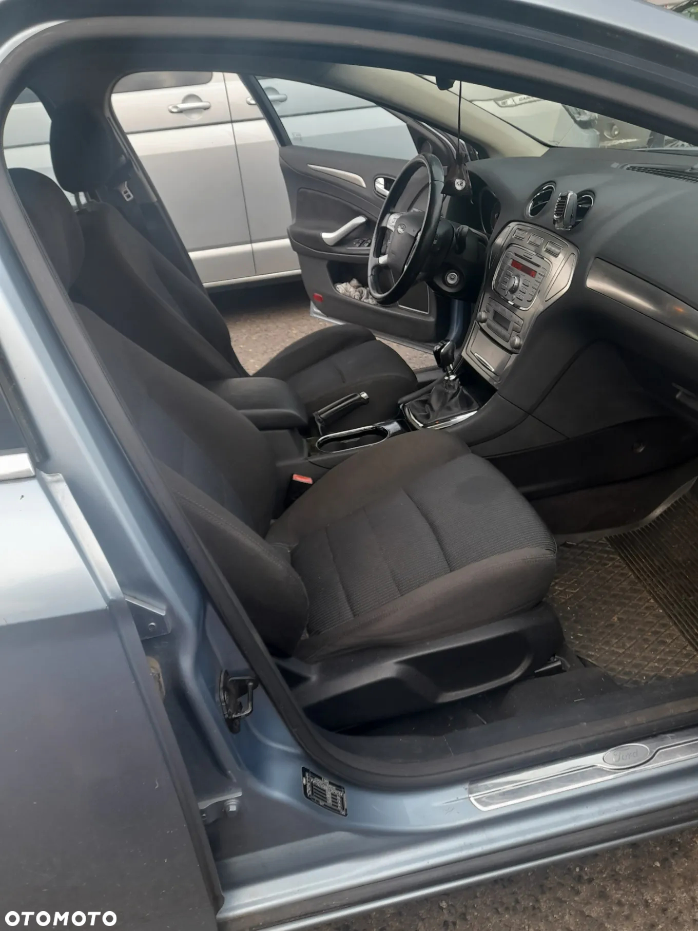 Ford Mondeo - 7
