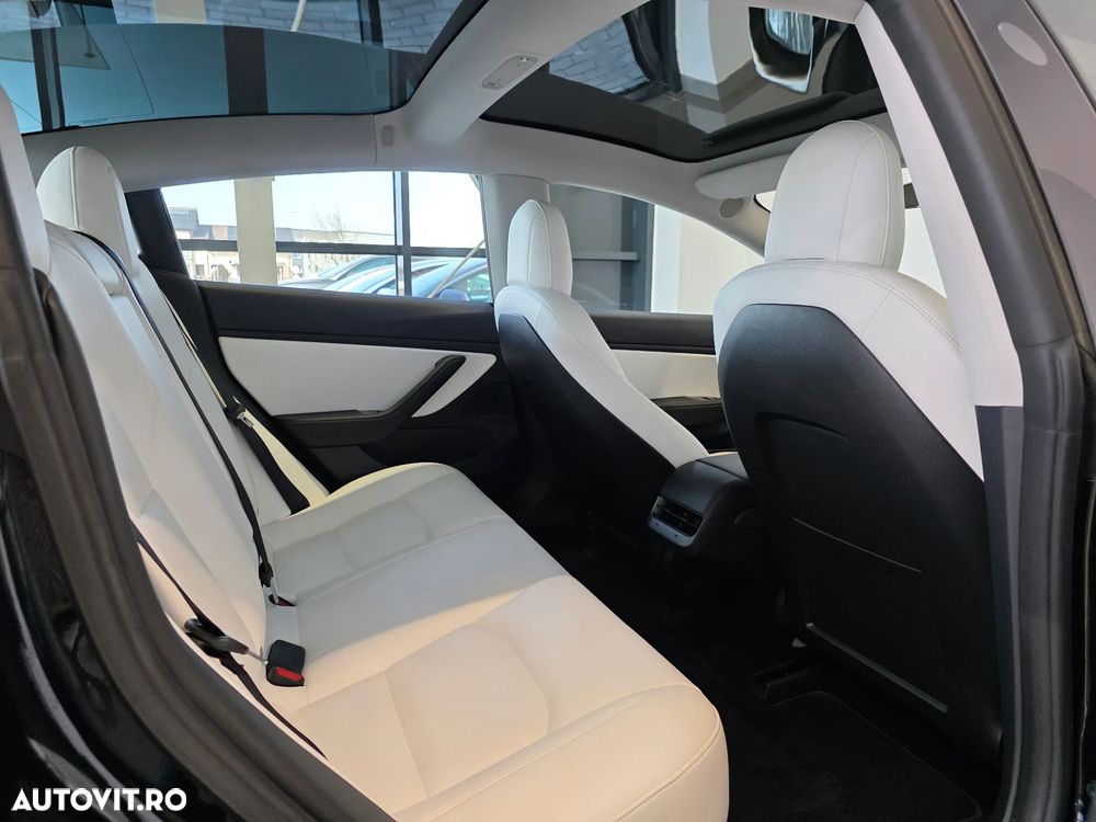 Tesla Model 3 Standard Reichweite Plus Hinterradantrieb - 17