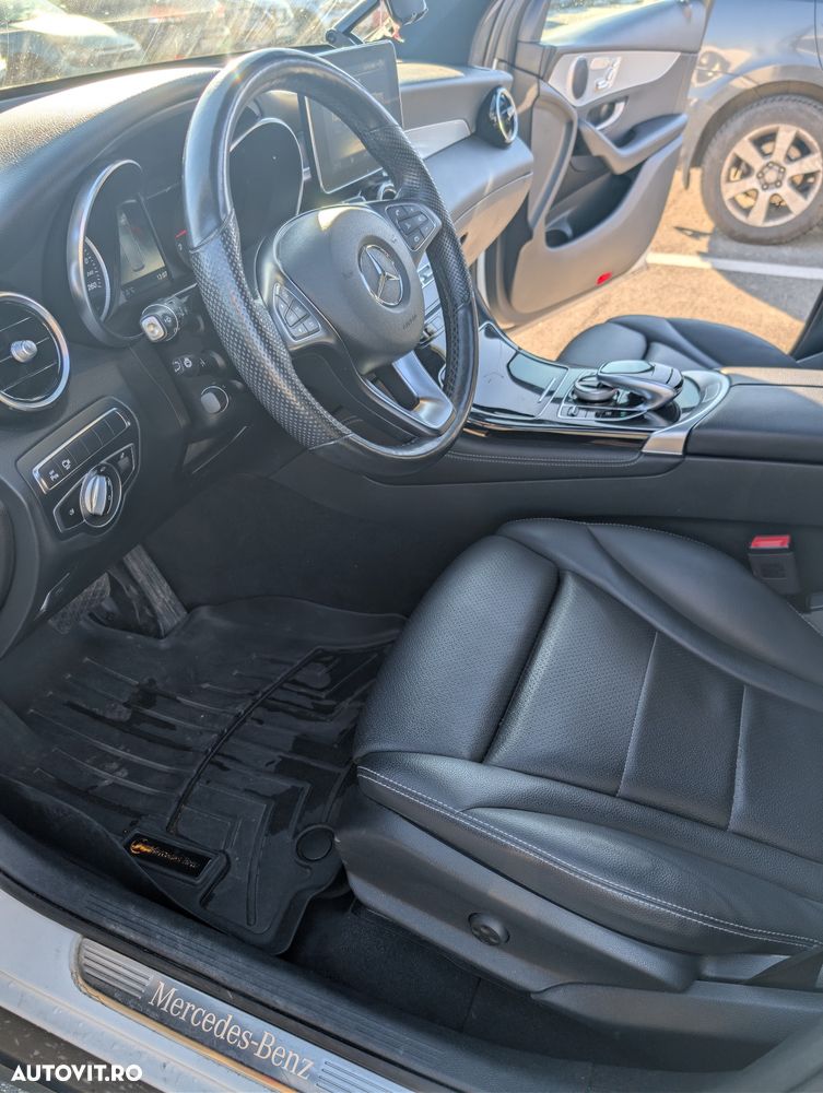 Mercedes-Benz GLC 300 4Matic 9G-TRONIC Exclusive - 21