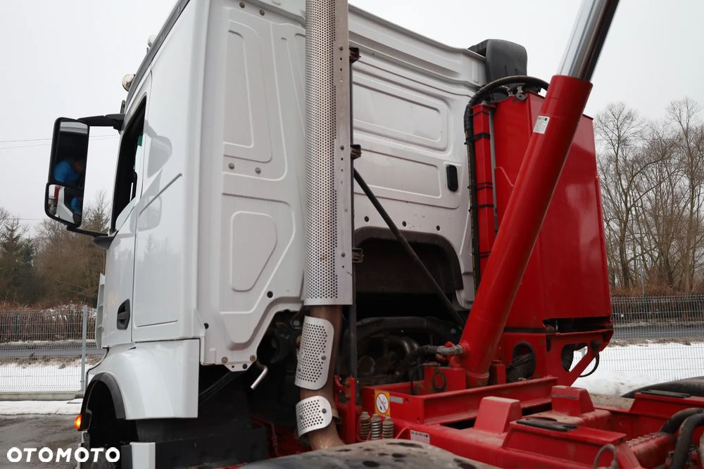 Mercedes-Benz Arocs 3253 8x4 - 17