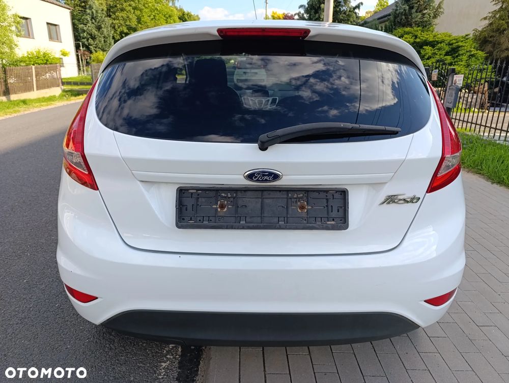 Ford Fiesta 1.25 Viva - 26