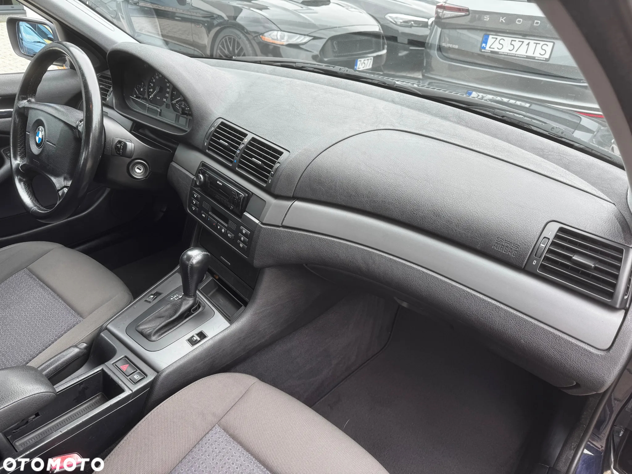 BMW Seria 3 318i Edition Lifestyle - 17
