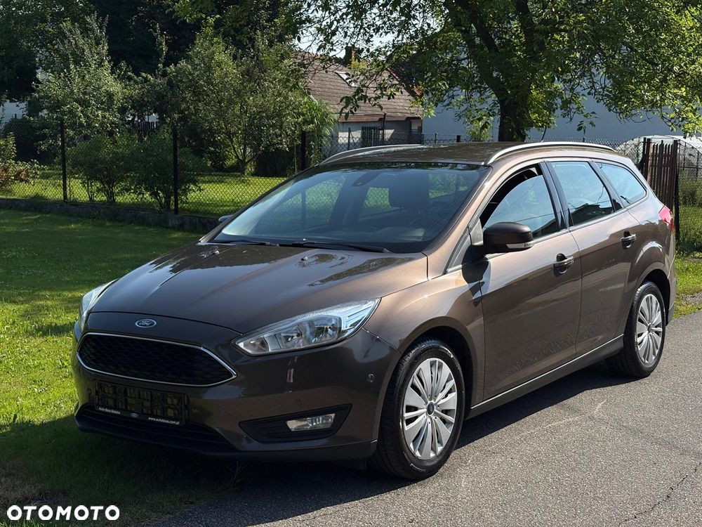 Ford Focus 1.0 EcoBoost STart-Stopp-System TITANIUM - 1