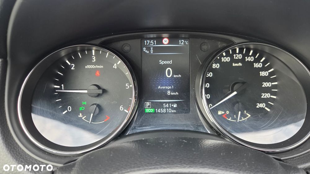 Nissan Qashqai 1.6 DCi Xtronic N-Connecta - 24