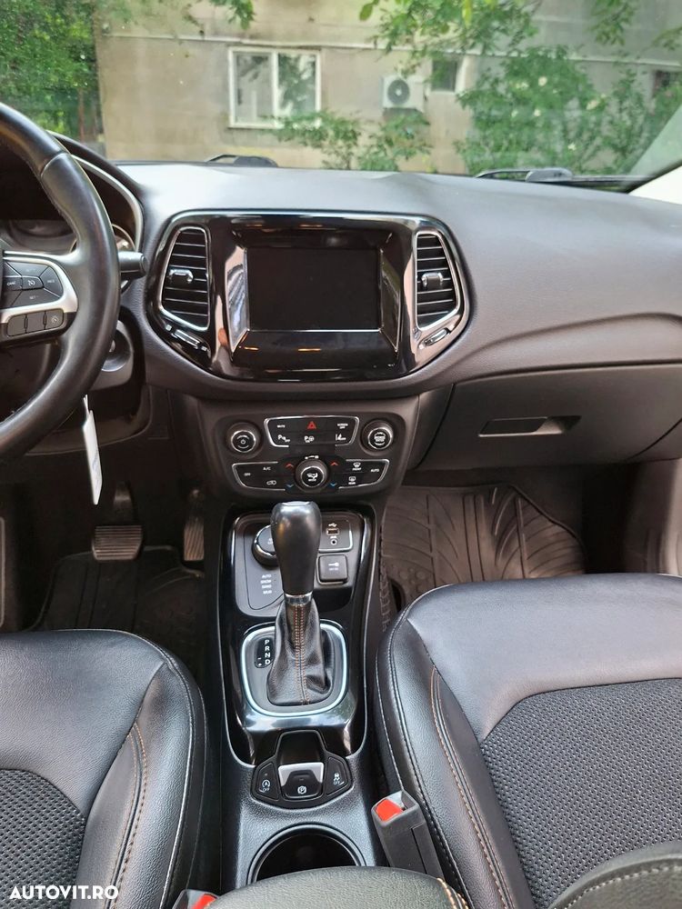 Jeep Compass 2.0 M-Jet 4x4 AT Limited - 11