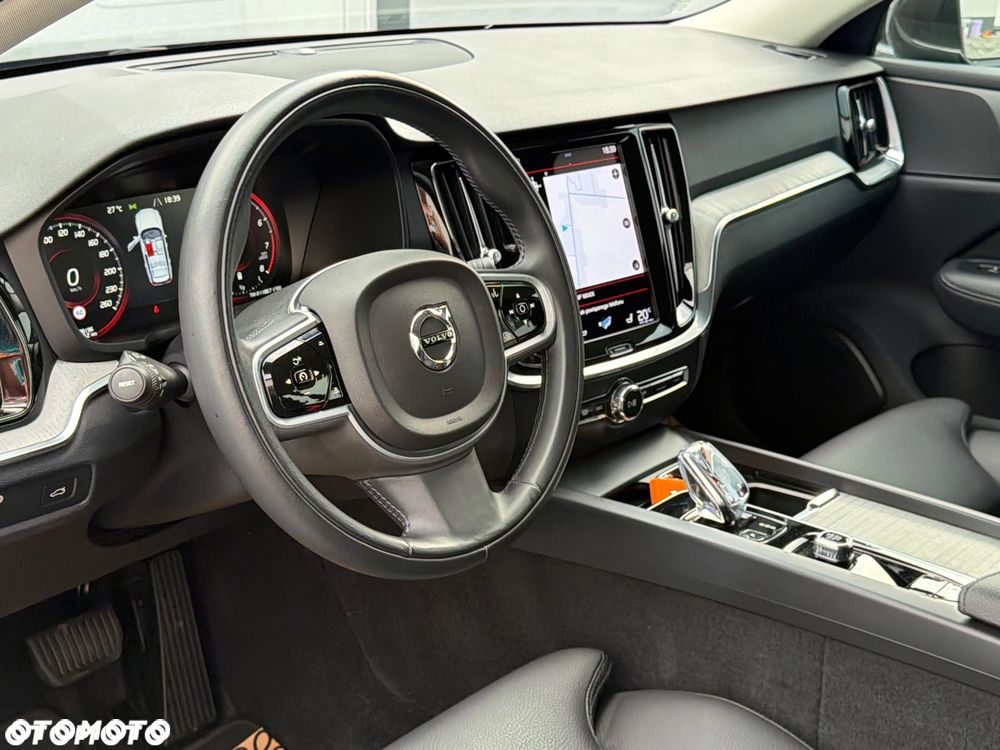 Volvo V60 B3 B DKG Inscription - 10
