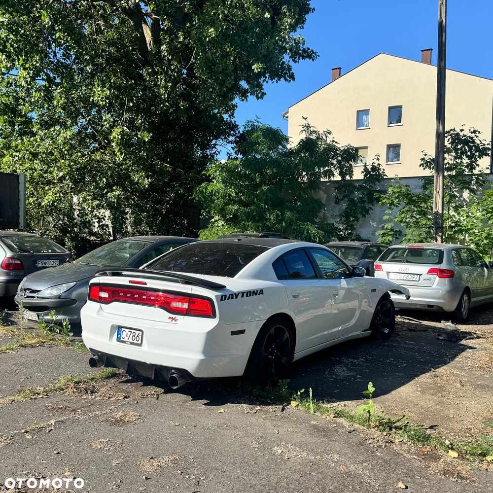 Dodge Charger - 2