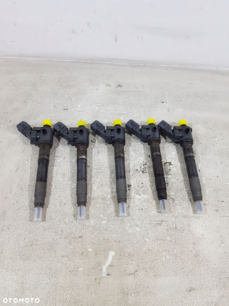 wtryskiwacz paliwa 31452115 volvo s60 v60 s80 2.0d d4204t5 - 2