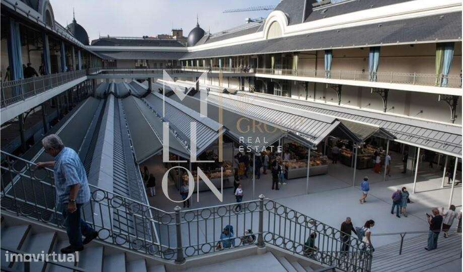 Loja em edifício Histórico na Rua Fernandes Tomás com licença de utili - Grande imagem: 3/6