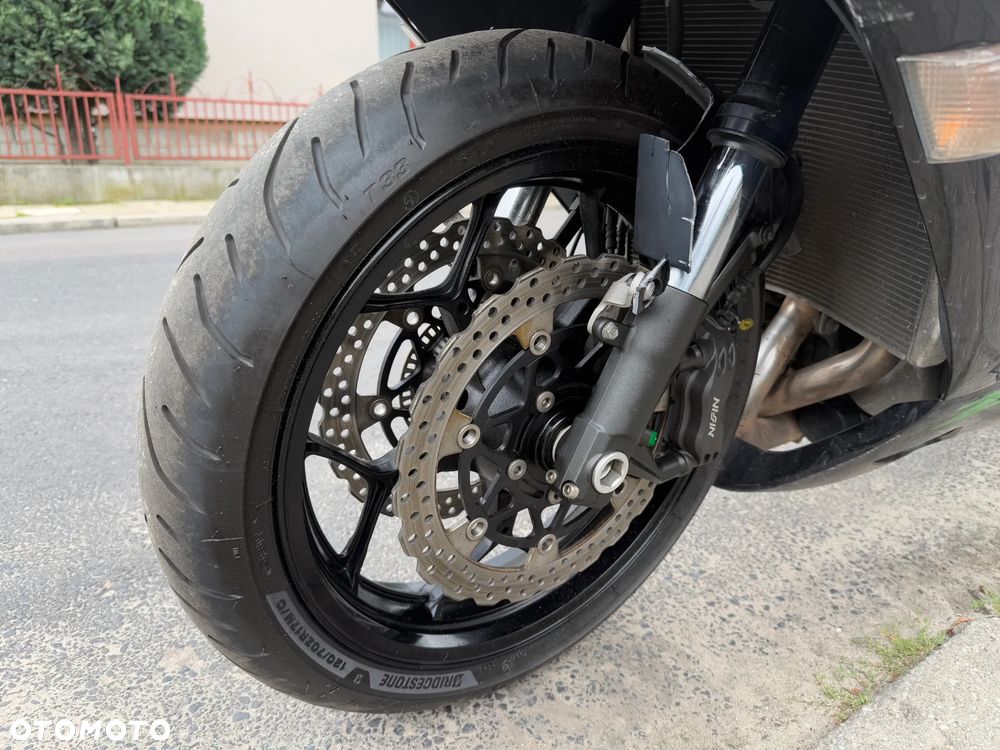Kawasaki ZZR - 15