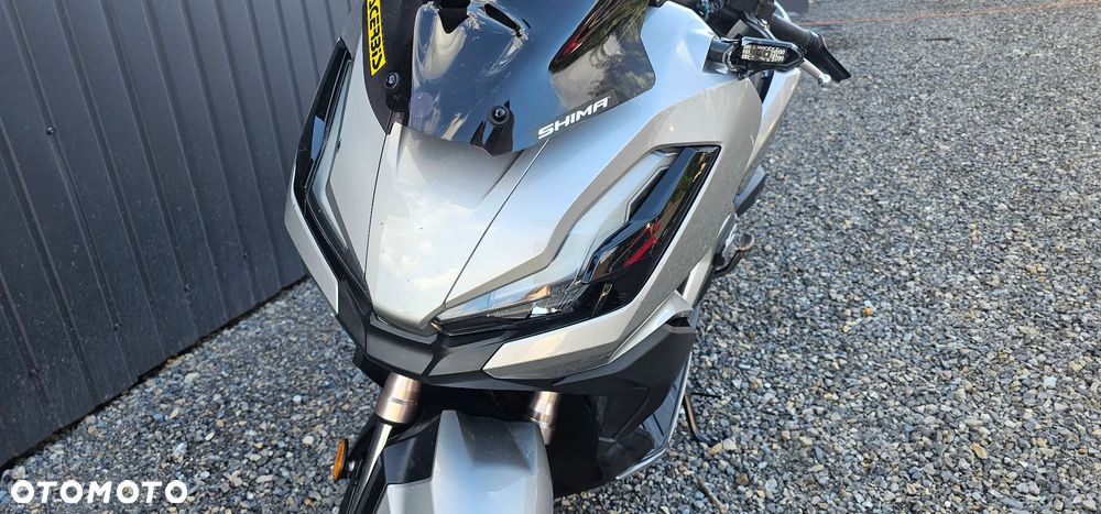 Honda ADV350 - 2