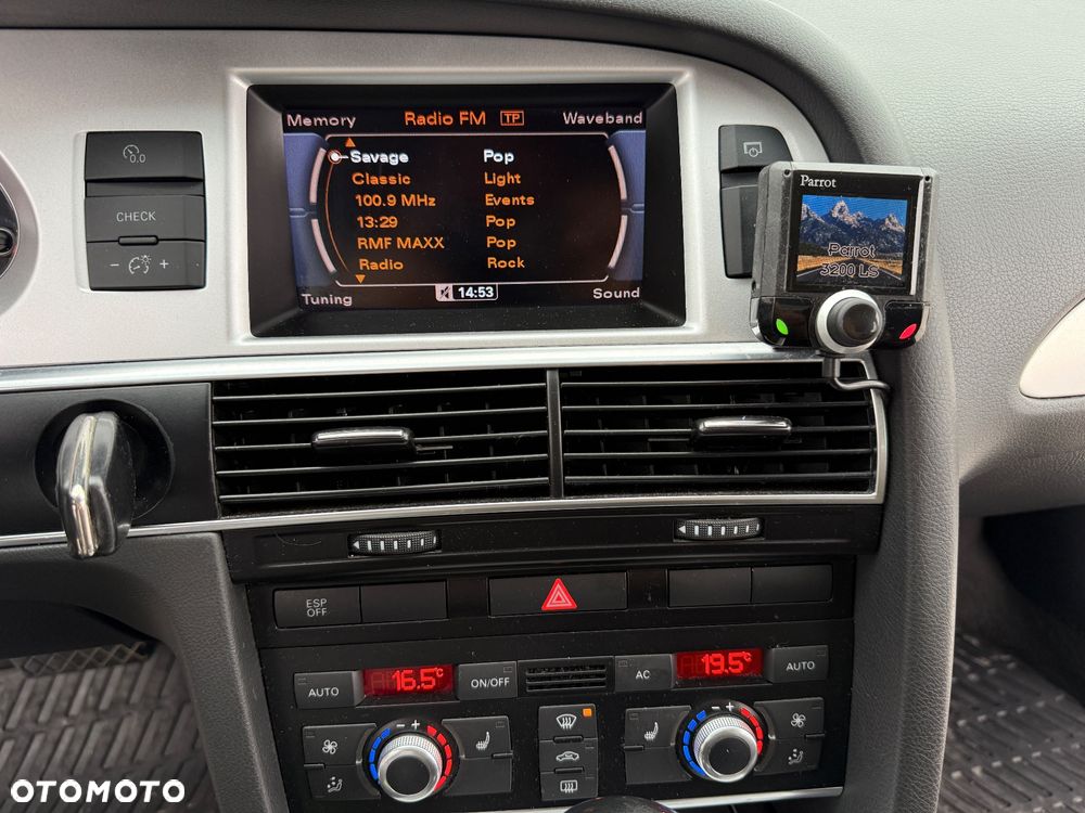 Audi A6 - 6