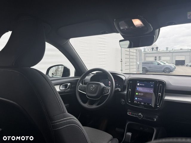 Volvo XC 40 B3 Plus Dark - 13