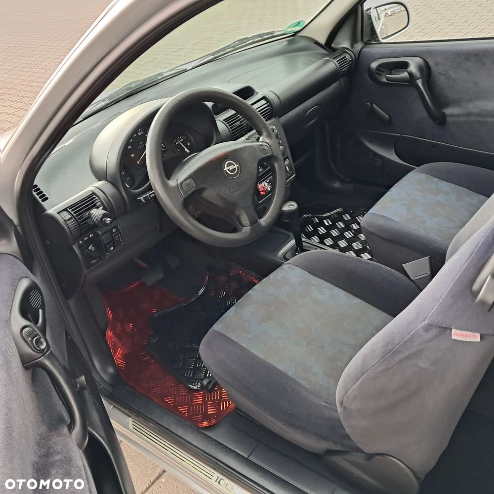 Opel Corsa - 17