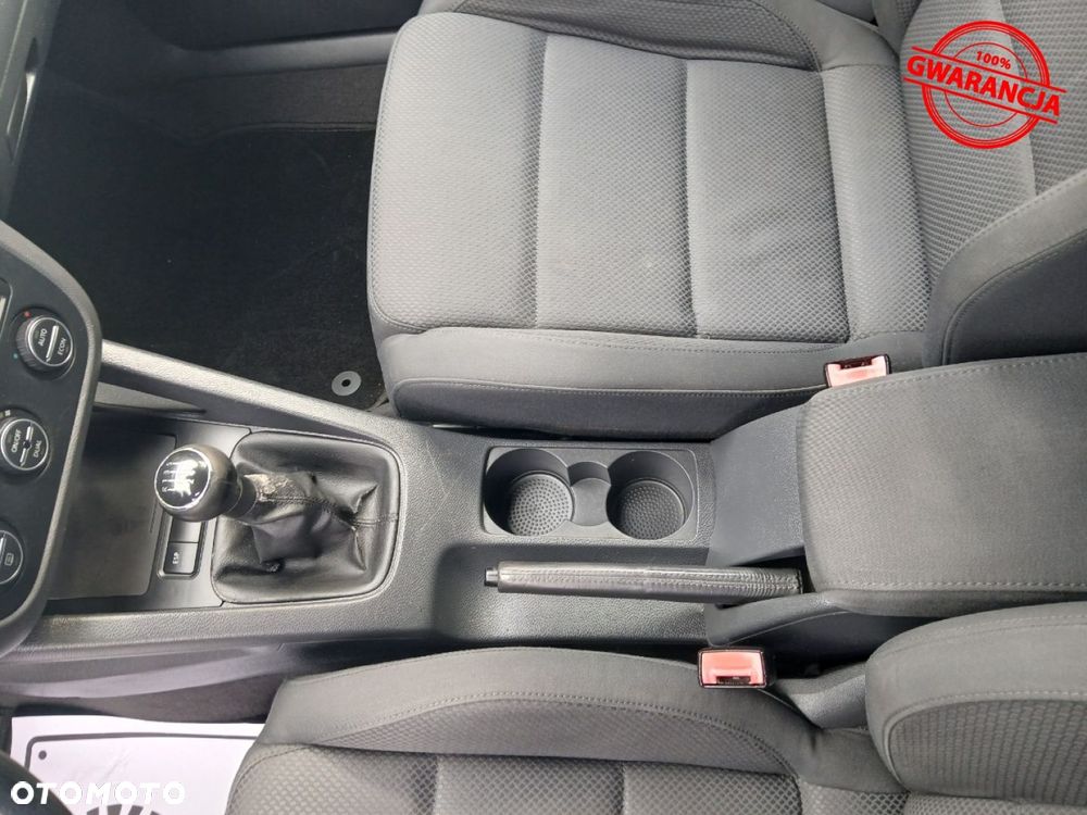 Volkswagen Golf - 18