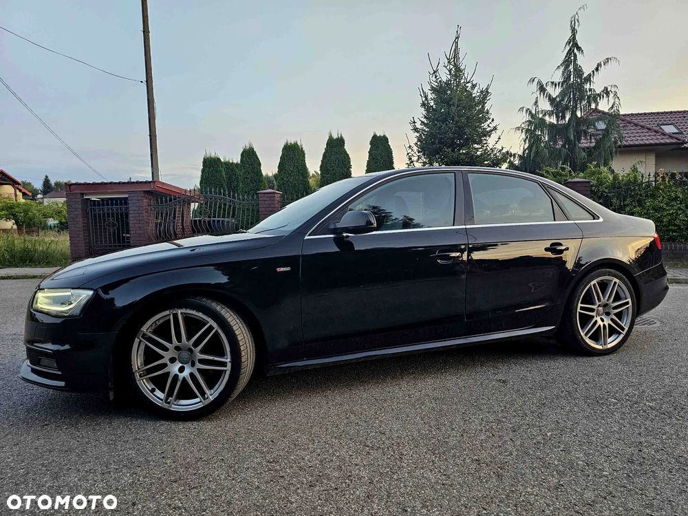 Audi A4 Limousine 1.8 TFSI quattro S line Sportpaket - 4
